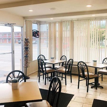 שרידן Rodeway Inn & Suites מראה חיצוני תמונה