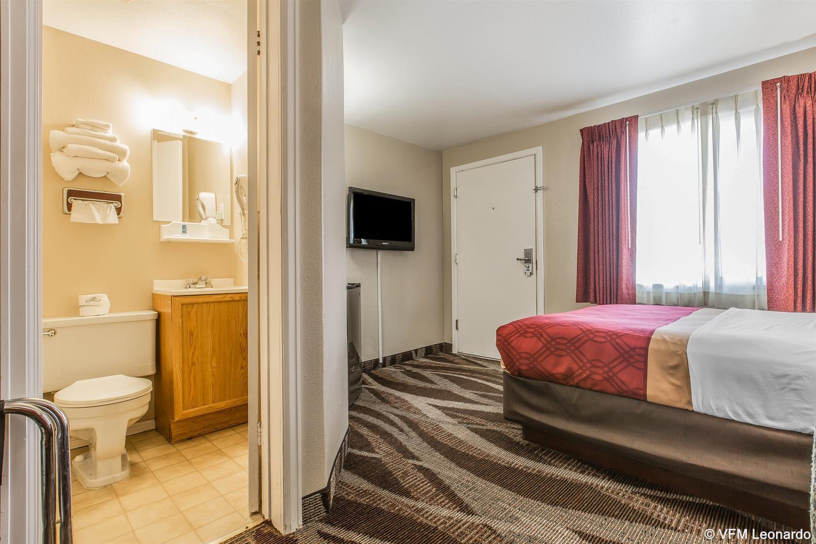שרידן Rodeway Inn & Suites מראה חיצוני תמונה