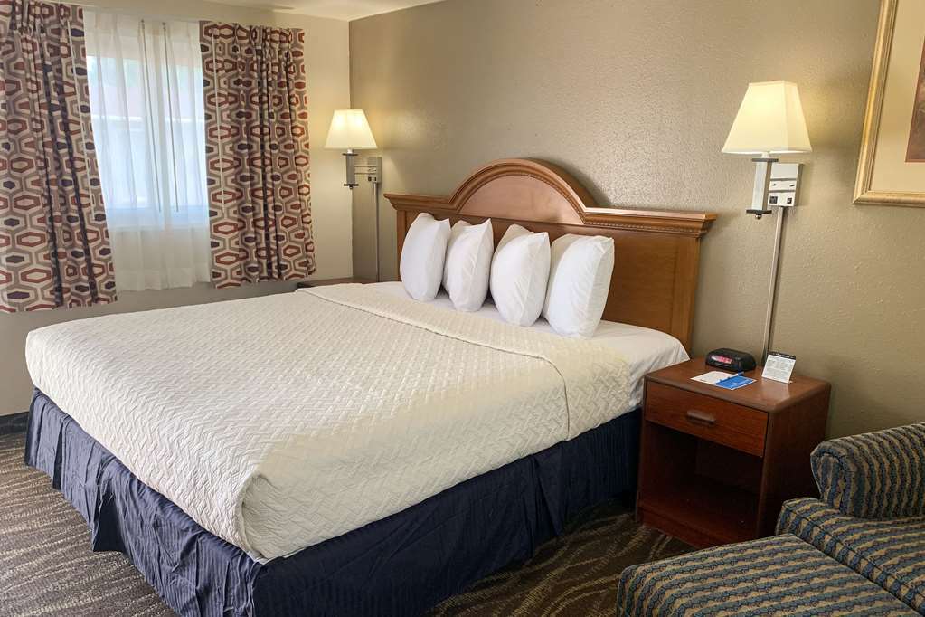 שרידן Rodeway Inn & Suites חדר תמונה